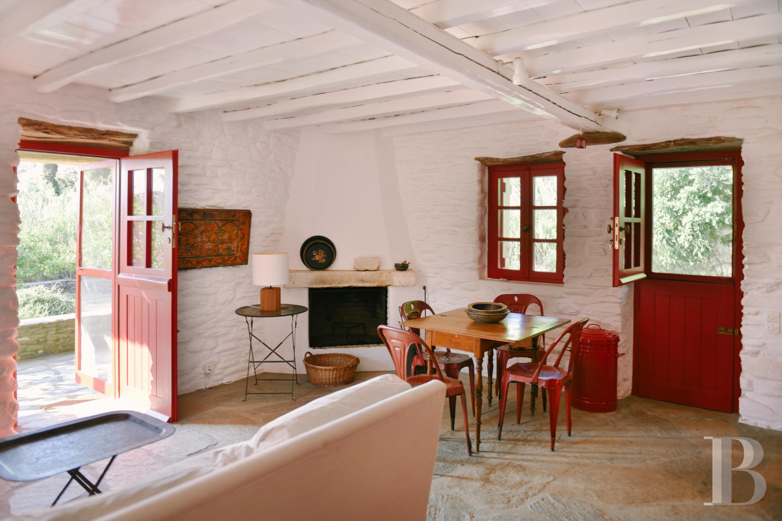 Three former sheepfolds united by a beautiful spirit by the sea in Tinos, the Cyclades - photo  n°11